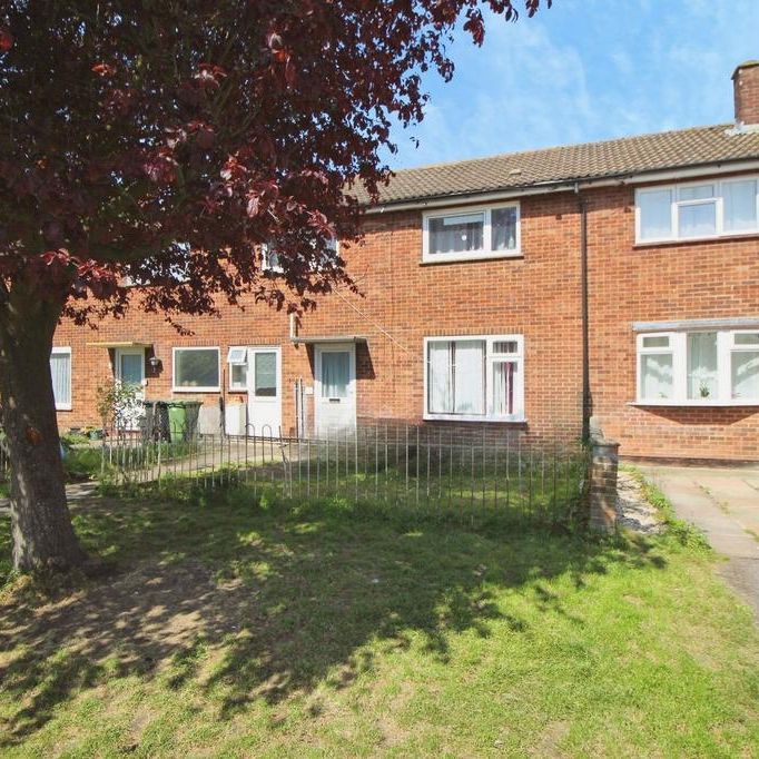 3 bedroom terraced house to rent - Photo 1