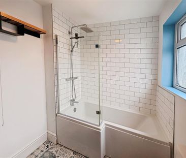 Fairwater Grove East, CARDIFF - Photo 1