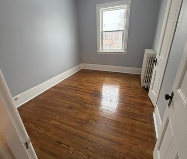 For Lease - 277 William Street, Belleville, Ontario - Photo 4