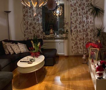 Ormängsgatan, Hässelby - Photo 1