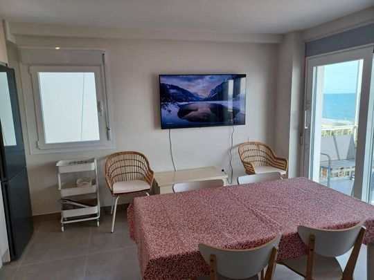 3 bedroom luxury Apartment for rent in Rota, Spain - Photo 1