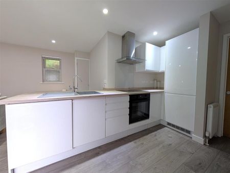 1 bedroom bungalow to rent - Photo 3