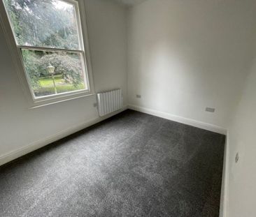 Appletongate, Newark, Notts, NG24 - Photo 3