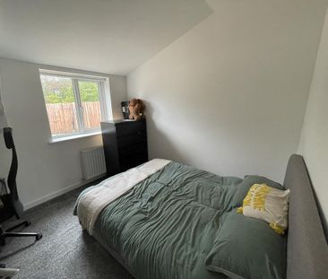 2 bedroom bungalow to rent - Photo 3