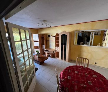 F2 48M² avec belle terrasse et garage - Photo 1