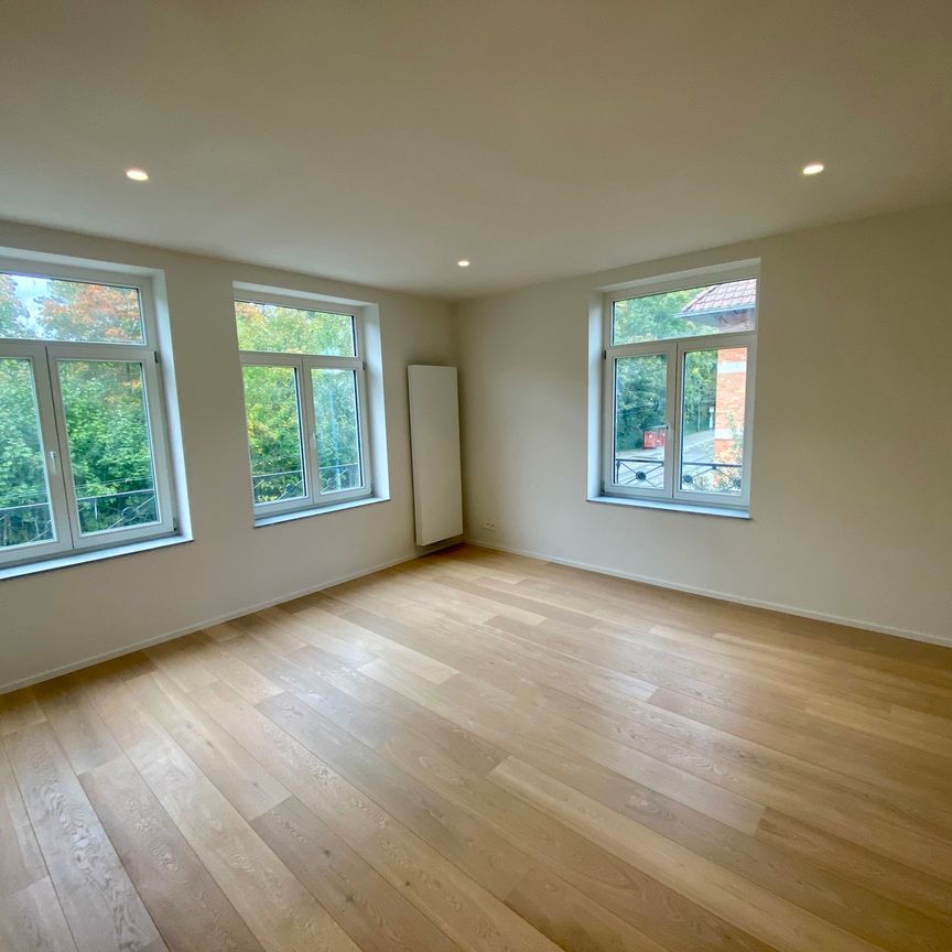 Appartement te huur - Photo 1