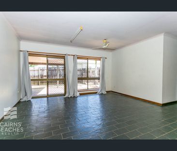 Great Family Home in Clifton Beach. - Photo 2