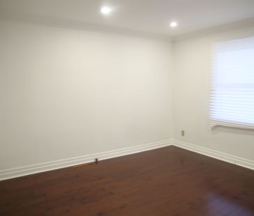 For Lease - 402 Guelph Line, Burlington, Ontario - Photo 5