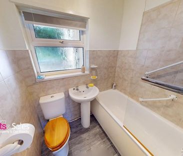 2 bedroom semi-detached bungalow to rent - Photo 5