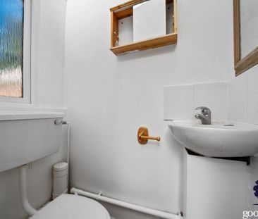 4 bedroom terraced house to rent - Photo 4