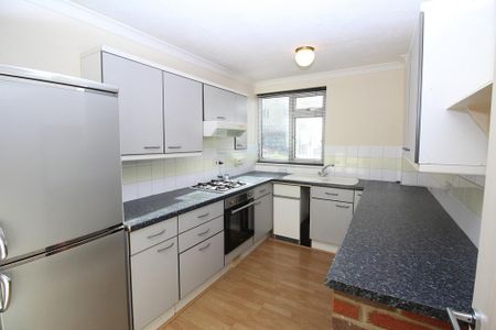 2 bedroom apartment to rent - Photo 4