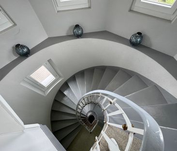 Einmalige Gelegenheit - Lichtdurchflutete Wohnung mit privater Dach... - Foto 1