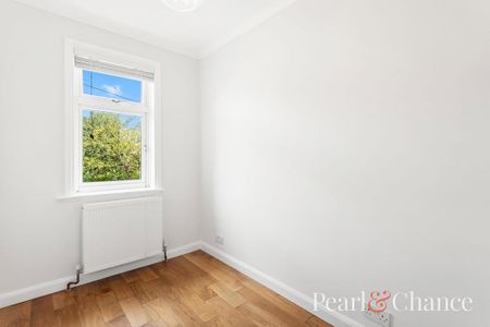 3 bedroom semi-detached house to rent - Photo 5