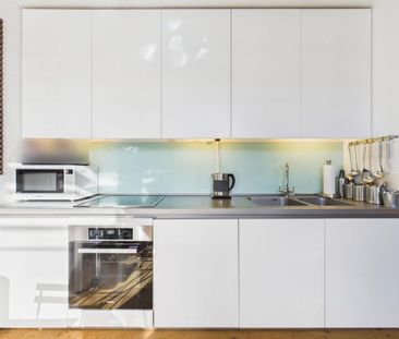 Studio to rent - Photo 1