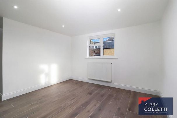 1 bedroom barn conversion to rent - Photo 1