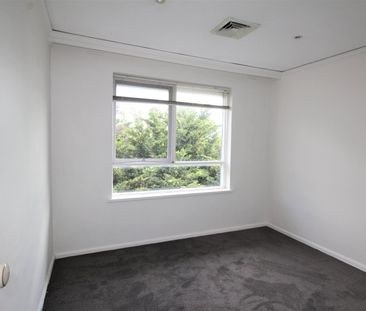 Affordable Caulfield North Opportunity - Photo 6