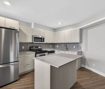 For Lease - 4340 Bloor Street Unit# 1202, Toronto, Ontario - Photo 5
