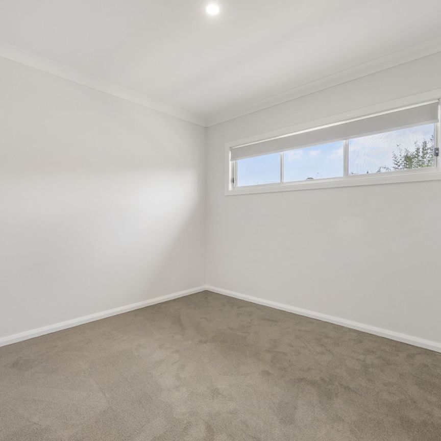 Stunning Clifton Townhouse - Photo 1