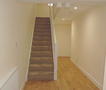 2 bedroom property to rent - Photo 3