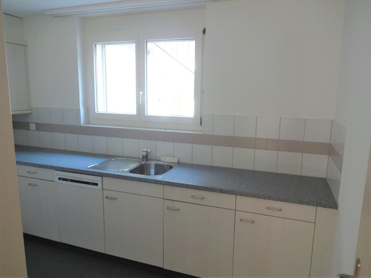 "ZENTRALE WOHNUNG" - Photo 1