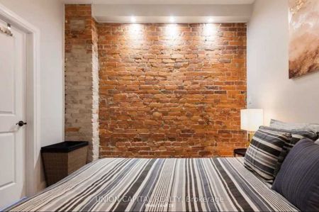 For Lease - 1412 Queen Street Unit# Upper, Toronto, Ontario - Photo 3