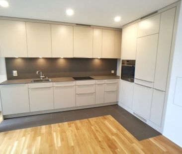 APPARTEMENT MODERNE AU REZ-DE-CHAUSSÉE - Photo 5