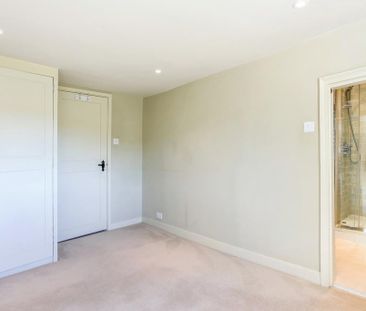 5 bedroom detached house to rent - Photo 6