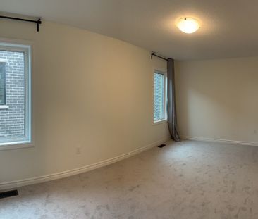 For Lease - 69 Therma Crescent, Markham, Ontario - Photo 4