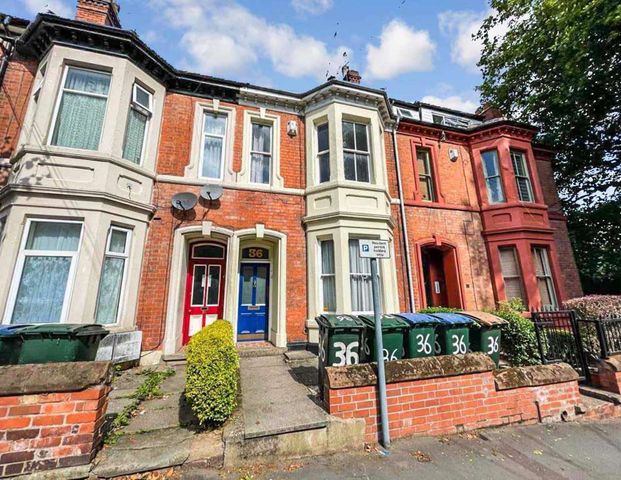 En-suite rooms near Coventry centre Room 6 - loft - Photo 1