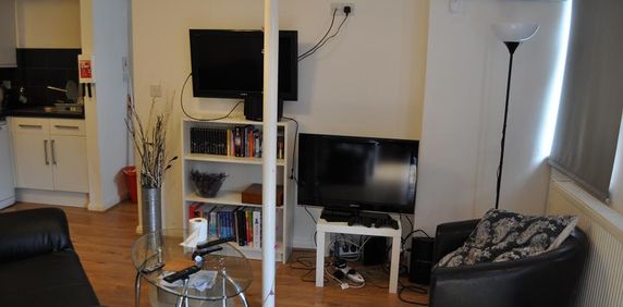 74a ROOKERY ROAD - Photo 2