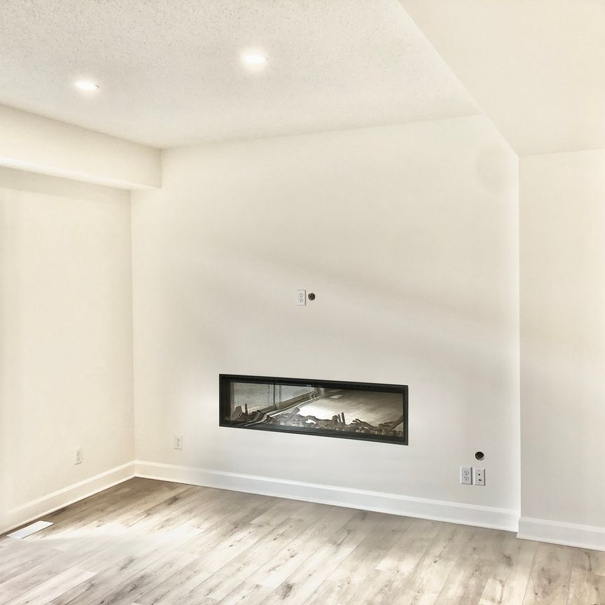 1518 Scarlet St, Kingston, ON K7K 0H6 - Photo 1