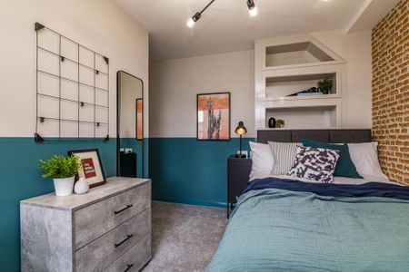 6 bedroom semi-detached house to rent - Photo 5