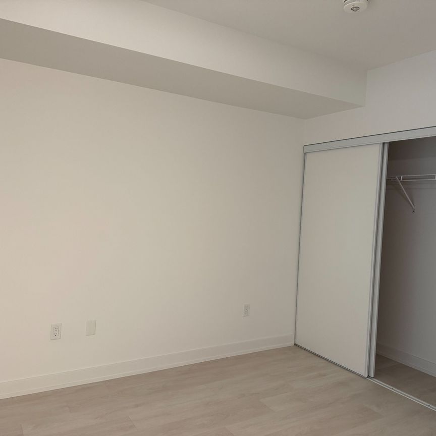For Lease - 127 Broadway Avenue Unit# 402, Toronto, Ontario - Photo 1