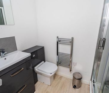1 bedroom property to rent - Photo 6