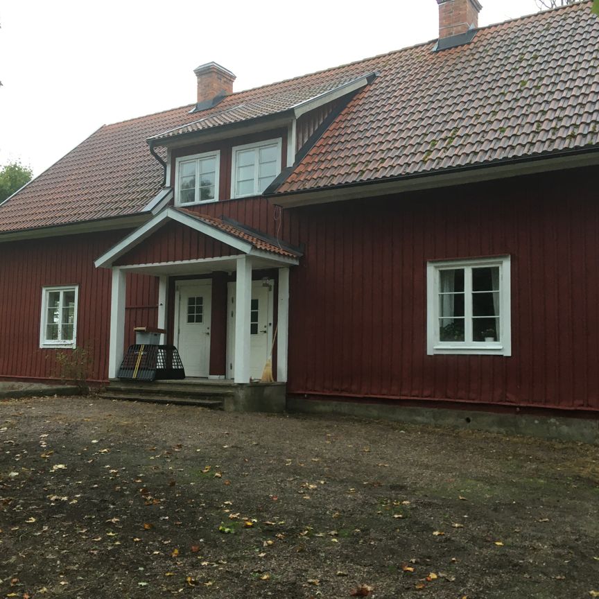 Frötuna Rättarbostaden, Fellingsbro - Photo 1