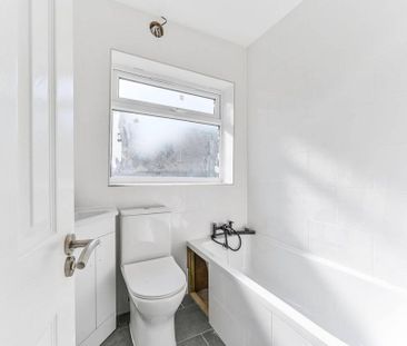 Studio to rent - Photo 6