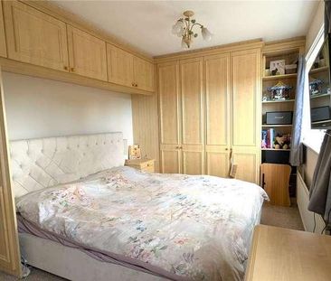 Willow Court, Sleaford, Lincolnshire, NG34 - Photo 3