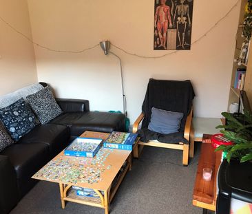 4 Bed Semi-Detached House, Templars Fields, CV4 - Photo 1