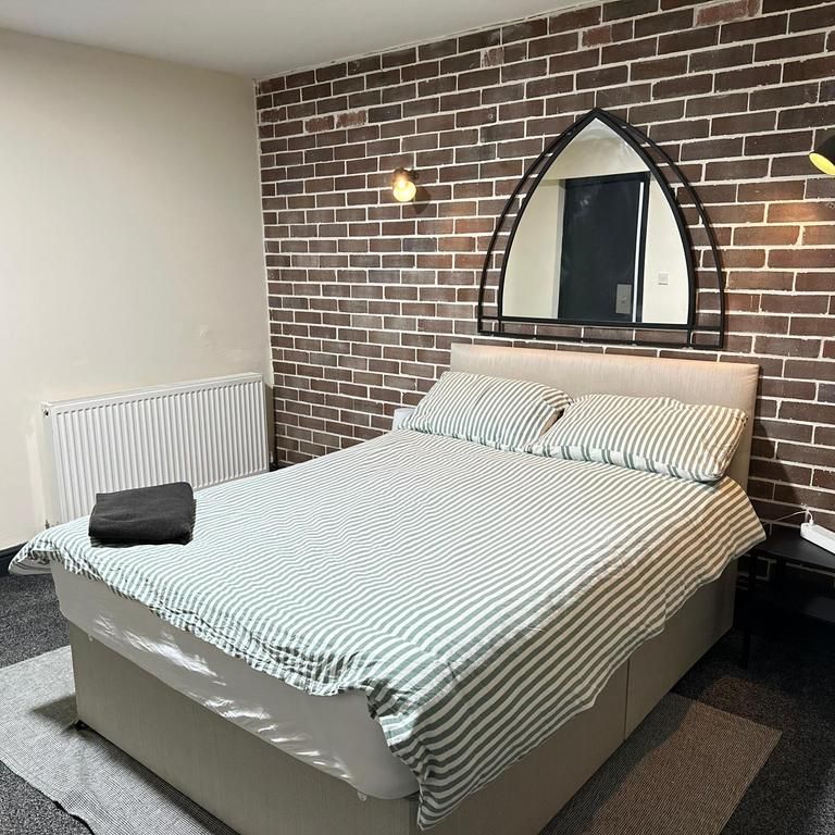 7 bedroom house share to rent - Photo 1