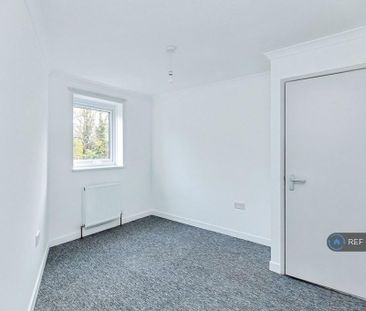 4 bedroom terraced house to rent - Photo 4