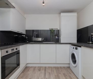 Flat 4, 85 Lancefield Quay - Photo 6