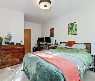 2 bedroom house to rent Ashley Road, Walton-on-Thames, KT12 - Photo 4