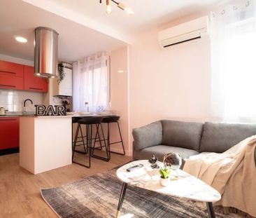 Calle de Luis Missón, Madrid, Community of Madrid 28039 - Photo 4