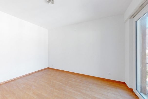 Ampio 4.5 locali con balcone a Bellinzona - Photo 1