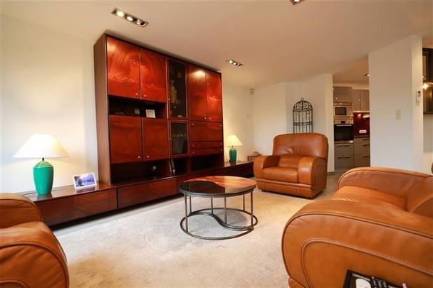 Appartement te huur - Photo 1