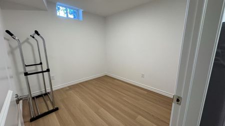 For Lease - 185 Rustle Woods Avenue Unit# BASEMENT, Markham, Ontario - Photo 3