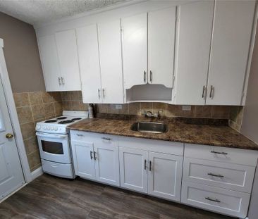 For Lease - 30 Lasalle Court Unit# 12, Oshawa, Ontario - Photo 4