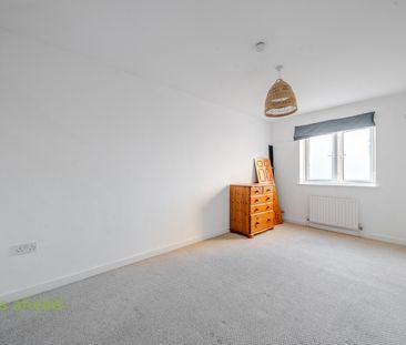 Paxton Place, London, SE27 - Photo 4