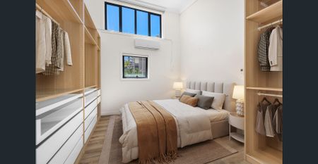 Harbour-Side Luxury with Grand Proportions and Iconic Views - Photo 4