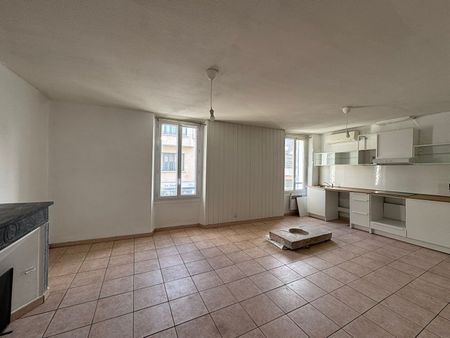 Marignane centre ville appartement de 40.48 m2 avenue Jean Mermoz, - Photo 2